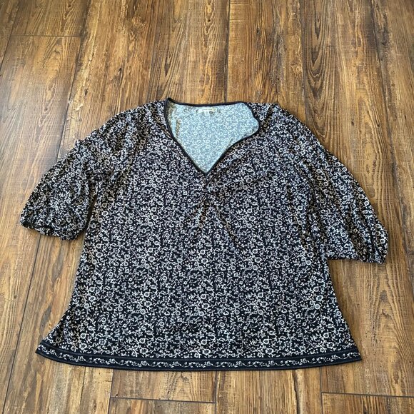 Black & White Floral Print Tunic Top Size 1X Bohemian, Peasant, Puff Sleeves - Picture 6 of 11